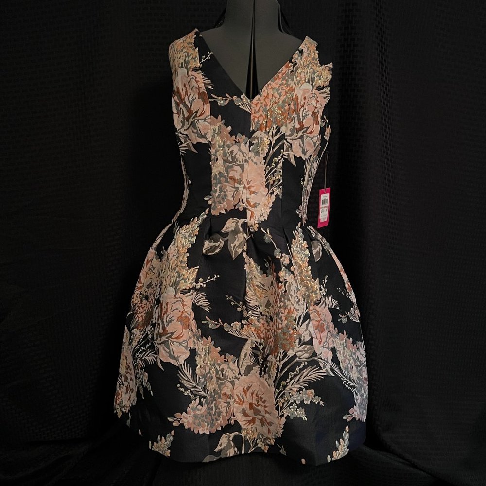 Vince Camuto Black Floral Mini Dress